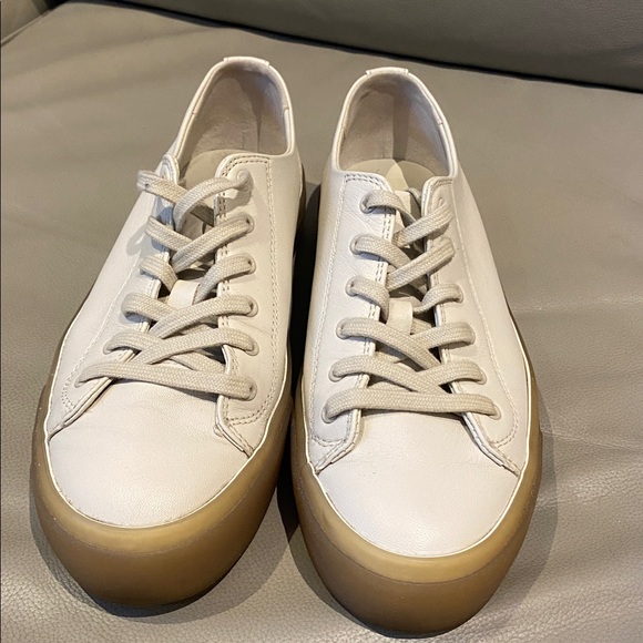 Vince cream
sneakers ladies size 7 - Picture 8 of 14